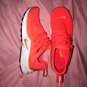 NIKE PRESTO ORANGE